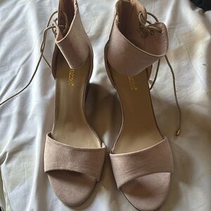 Nude pink heeled sandles